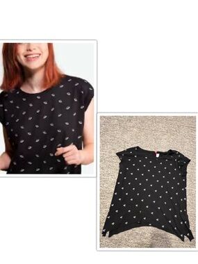 Divided Black Short Sleeve Top with White Diamond Print